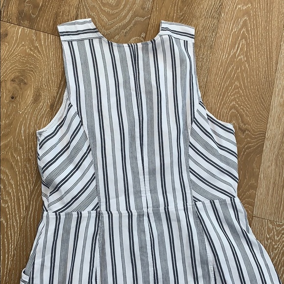 LOFT Dress - Picture 8 of 10